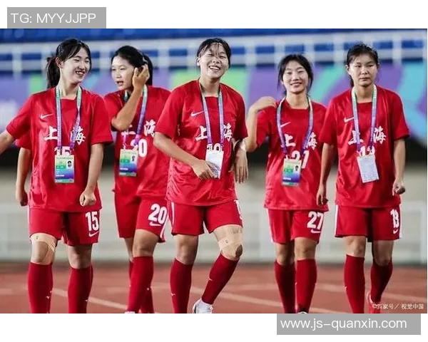 南京足球队与杭州足球队赛后分析实力对比与战术探讨